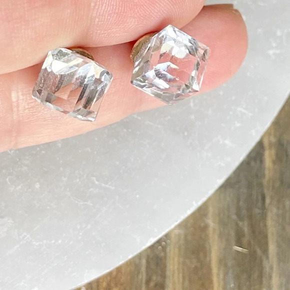 8mm CUBE ZIRCONIA STATEMENT STUDS EARRINGS - Picture 2 of 3
